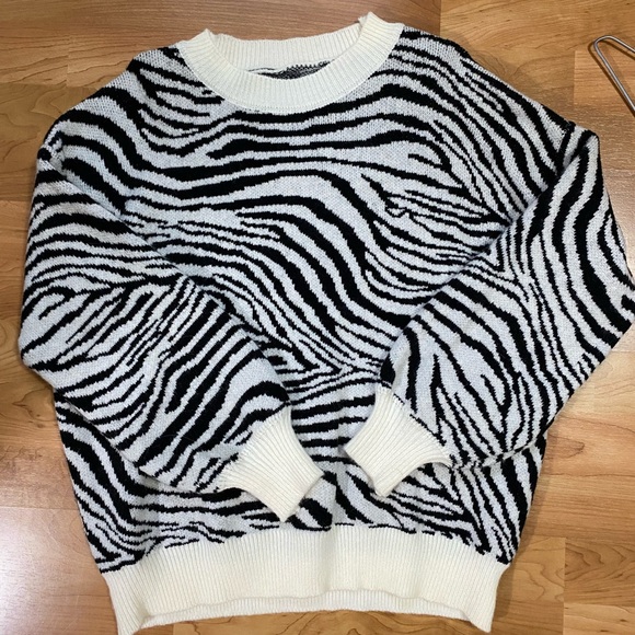Zebra pattern sweater - Picture 2 of 4